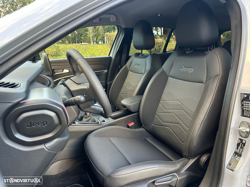 Jeep Avenger 1.2 GSE T3 Summit - 5