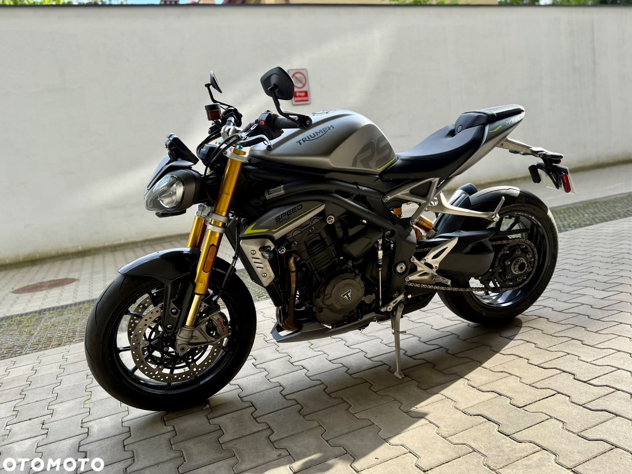 Triumph Speed Triple - 1