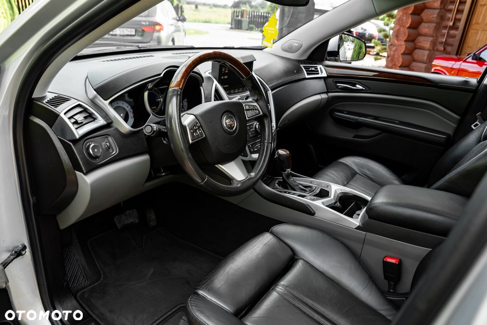 Cadillac SRX 3.0 V6 AWD Sport Luxury - 16