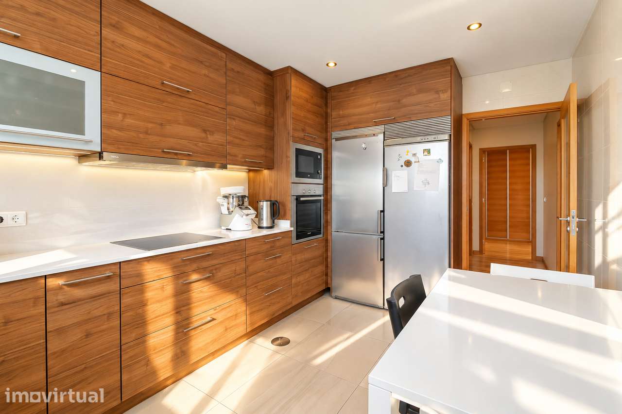 T3 Renovado | Último Piso | Garagem + Arrumos | Ermesinde | 300.000€ - Grande imagem: 2/17