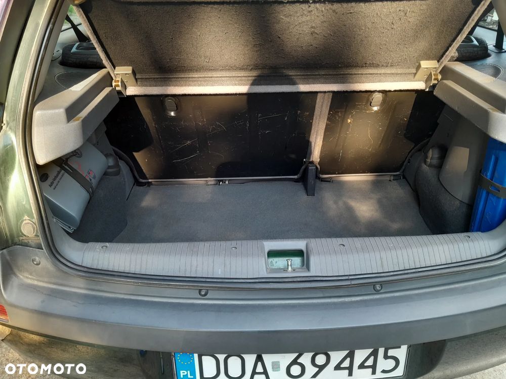Opel Corsa 1.0 12V Comfort - 8
