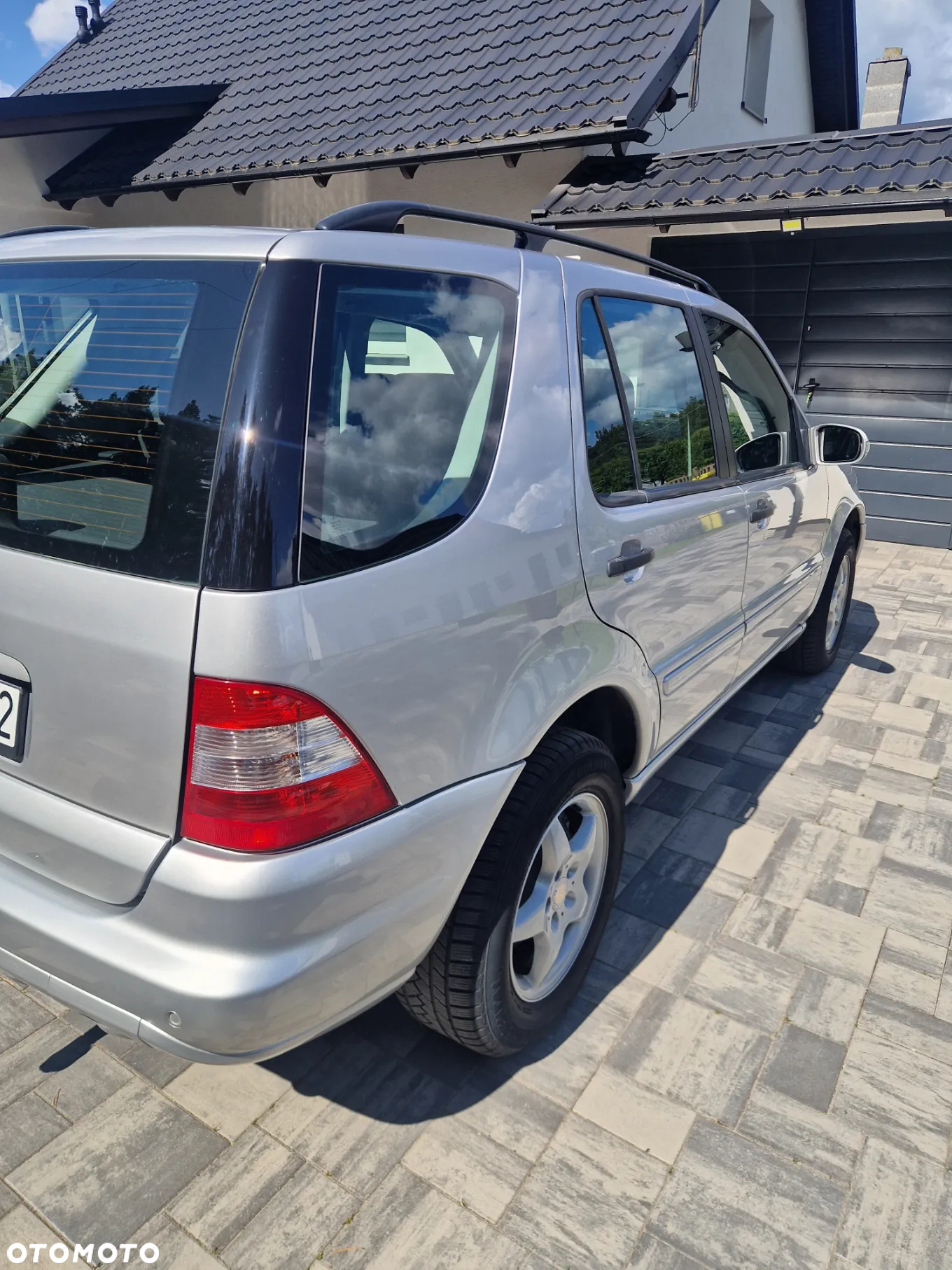 Mercedes-Benz ML - 4