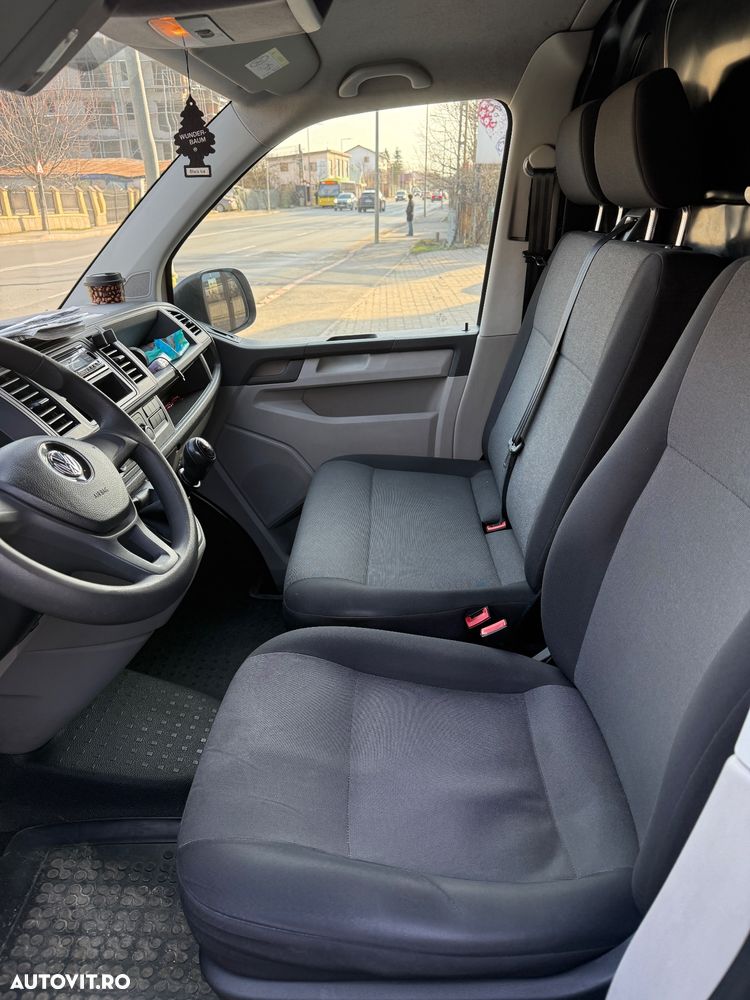Volkswagen Transporter - 10