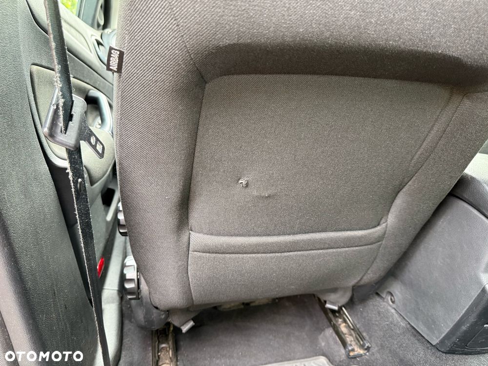 Ford Mondeo 1.8 TDCi Silver X - 30