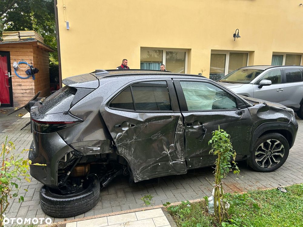 Toyota Yaris Cross Hybrid 1.5 Comfort - 4