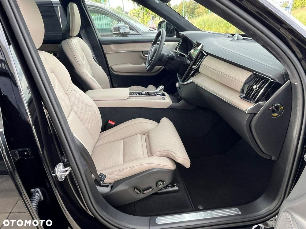 Volvo XC 90 - 17