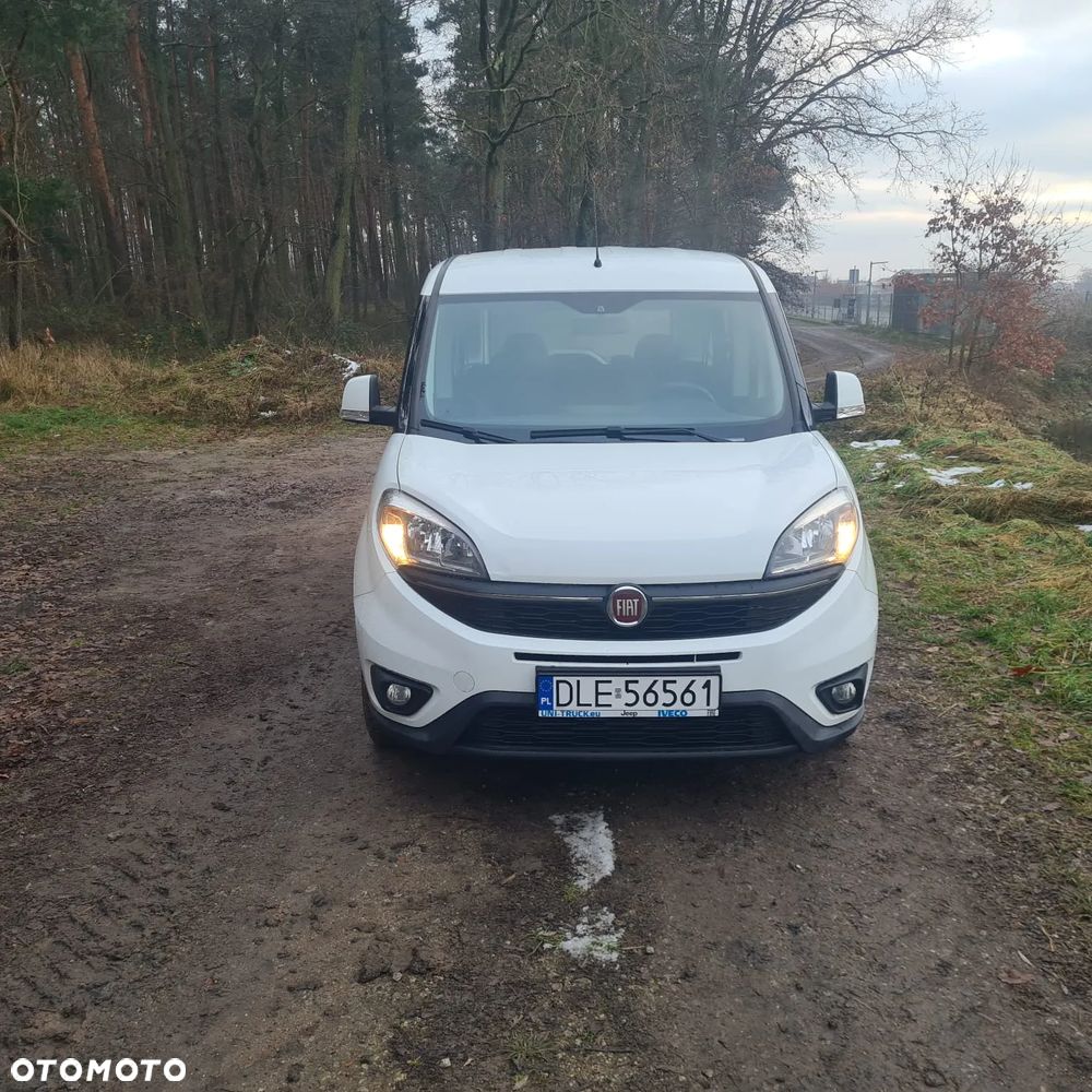 Fiat Doblo 1.6 16V Multijet Lounge - 1