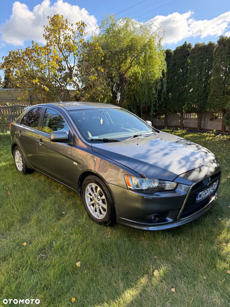 Mitsubishi Lancer