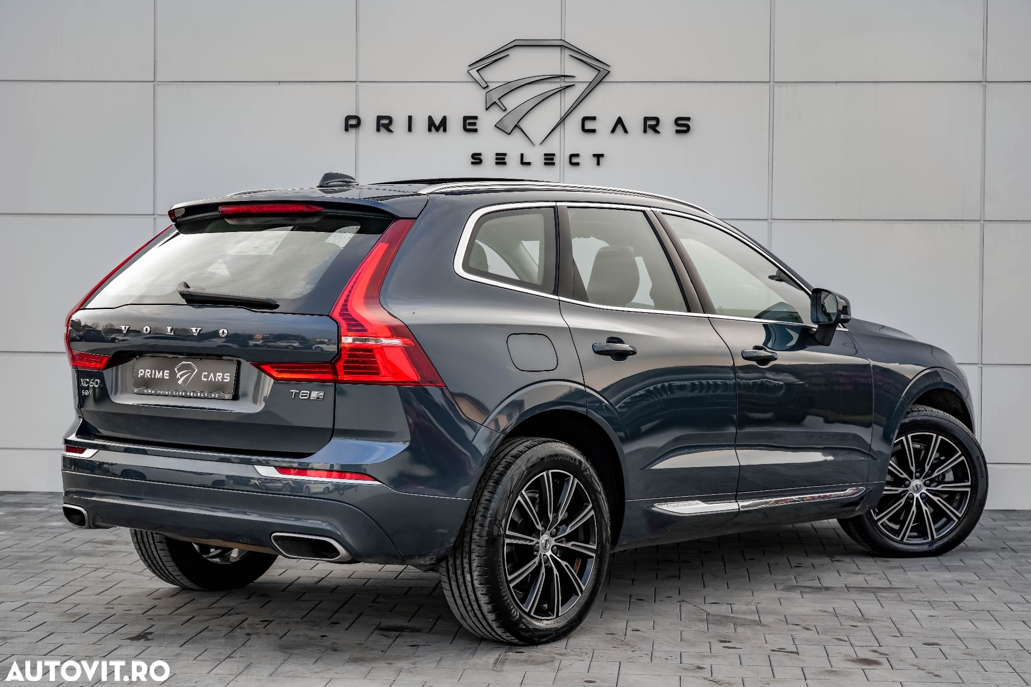 Volvo XC 60 T8 AWD Recharge Geartronic Inscription - 2