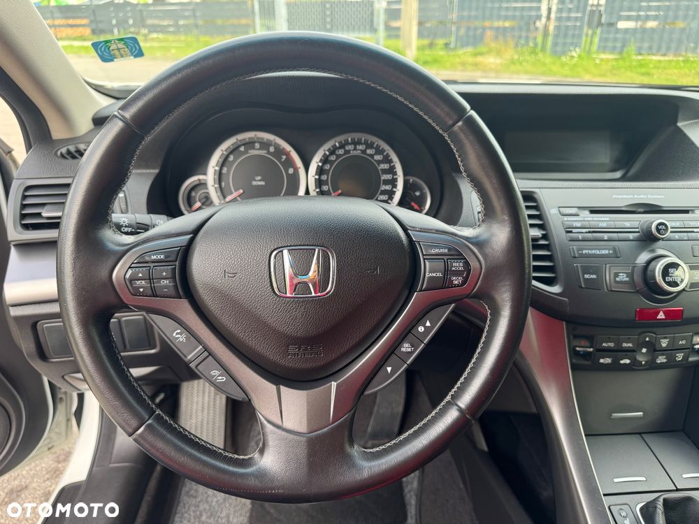 Honda Accord 2.0 Executive - 14