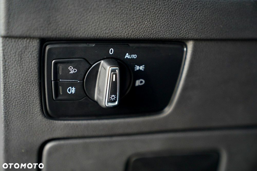 Volkswagen Arteon 2.0 TDI SCR DSG R-Line Edition - 13