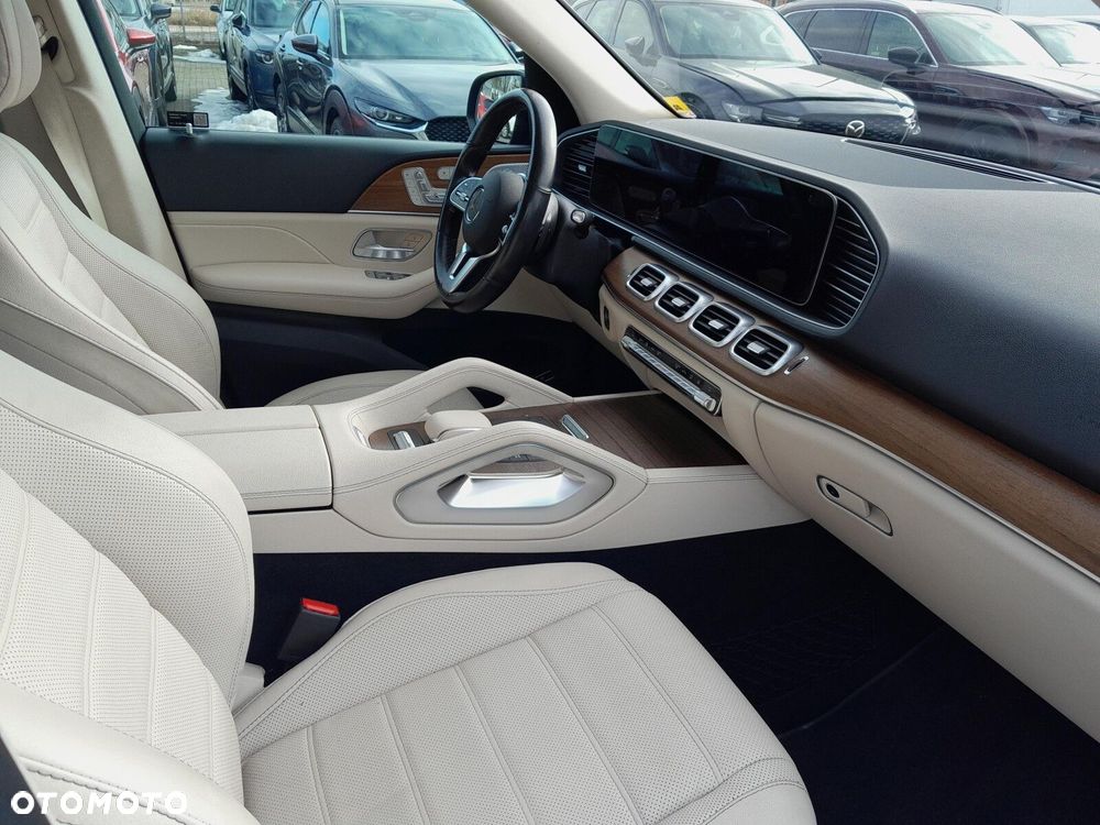Mercedes-Benz GLE - 18