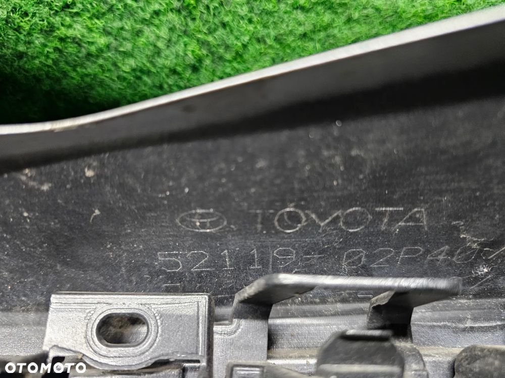 TOYOTA COROLLA E21 ----> ORYGINALNY ZDERZAK PRZEDNI - 19