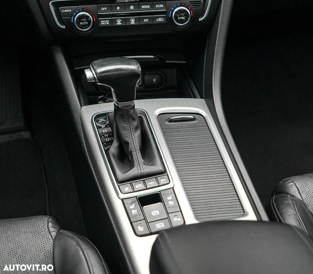Kia Optima 2.0 T-GDI 6AT GT - 21