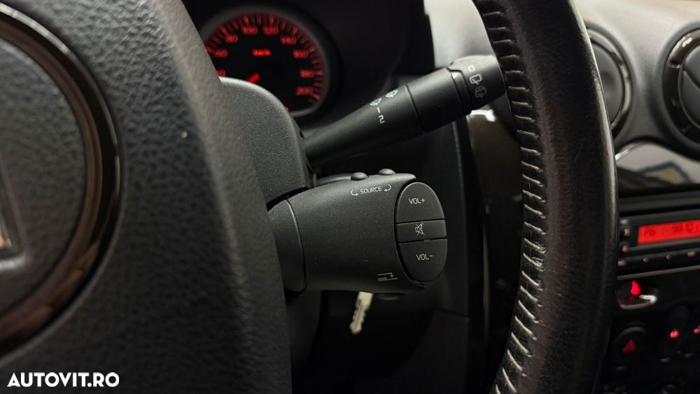 Dacia Duster 1.6 4x2 Ambiance - 21