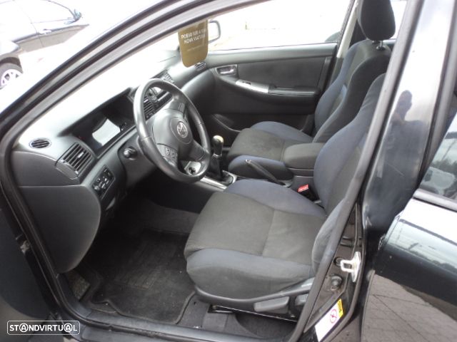 Toyota Corolla SW 1.4 VVT-i AC - 11