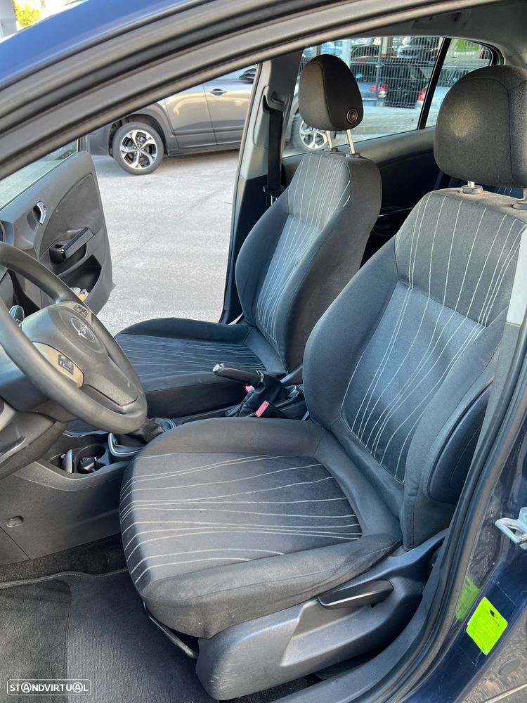 Opel Corsa 1.2 Cosmo - 10