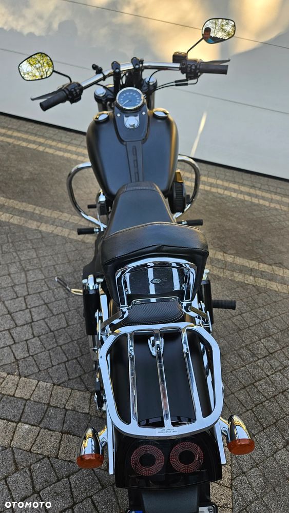 Harley-Davidson Dyna Fat Bob - 10