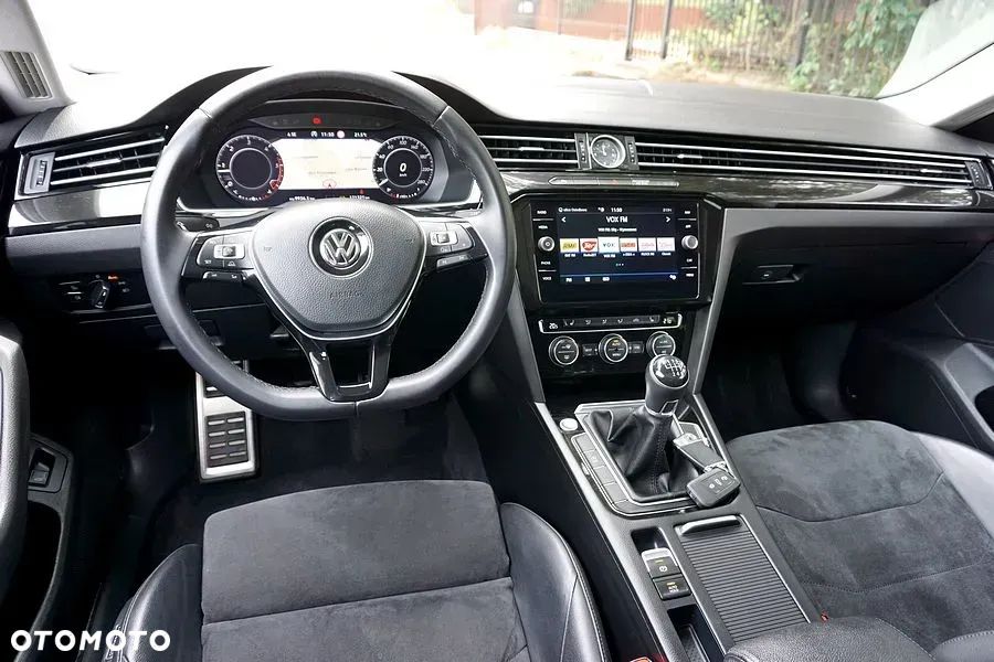 Volkswagen Arteon 2.0 TDI SCR Elegance - 24