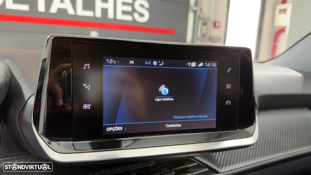 Peugeot 2008 Benzin 100 Style - 23