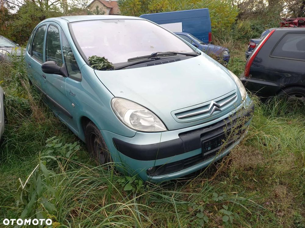Części Xsara I Picasso 2.0 hdi 2002r. - 2