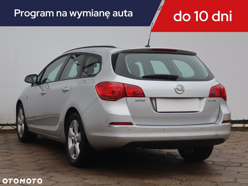 Opel Astra 2015 photo 5