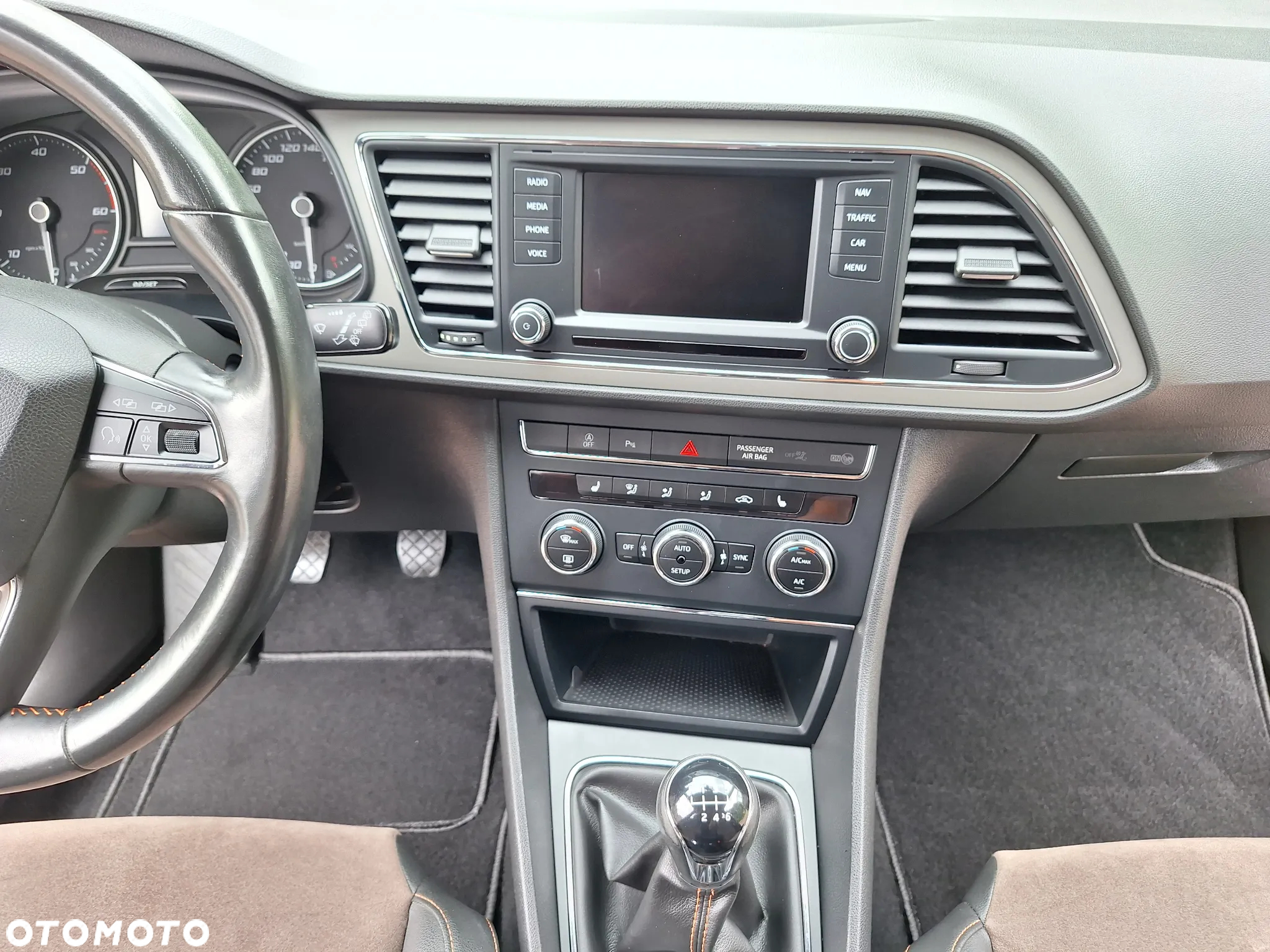Seat Leon ST 2.0 TDI Start&Stop 4Drive X-Perience - 9