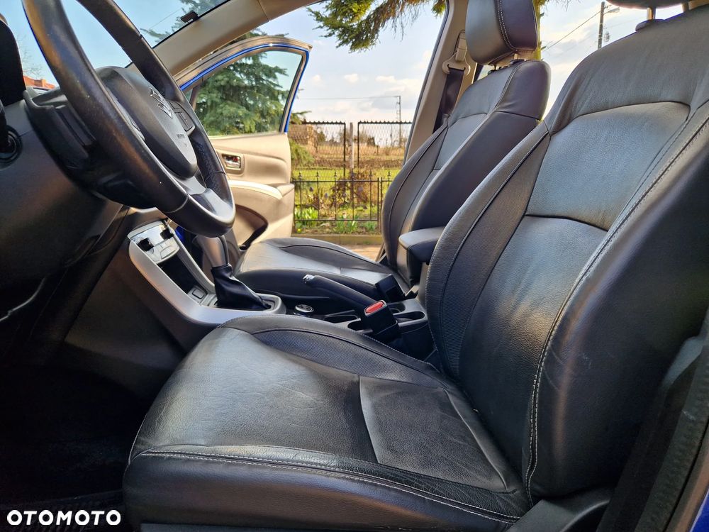Suzuki SX4 1.6 Premium - 21