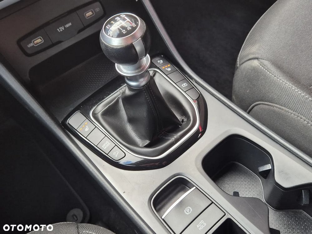 Hyundai Tucson 1.6 T-GDi Modern 2WD - 38