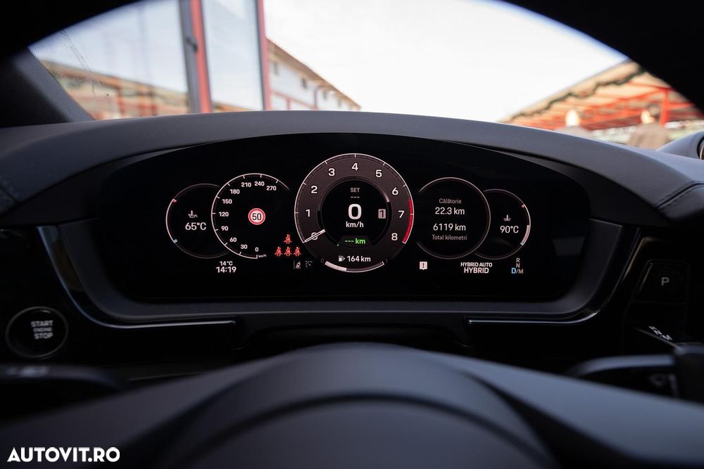 Porsche Cayenne Coupe - 21