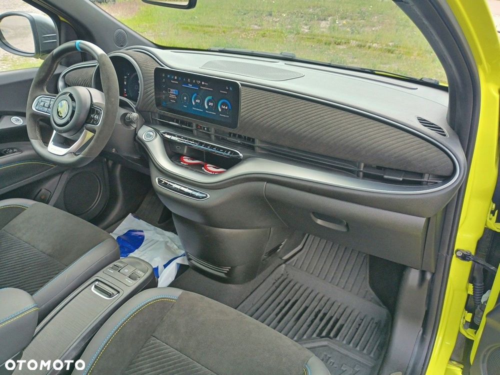 Abarth 500e 37.8kWh Turismo - 18