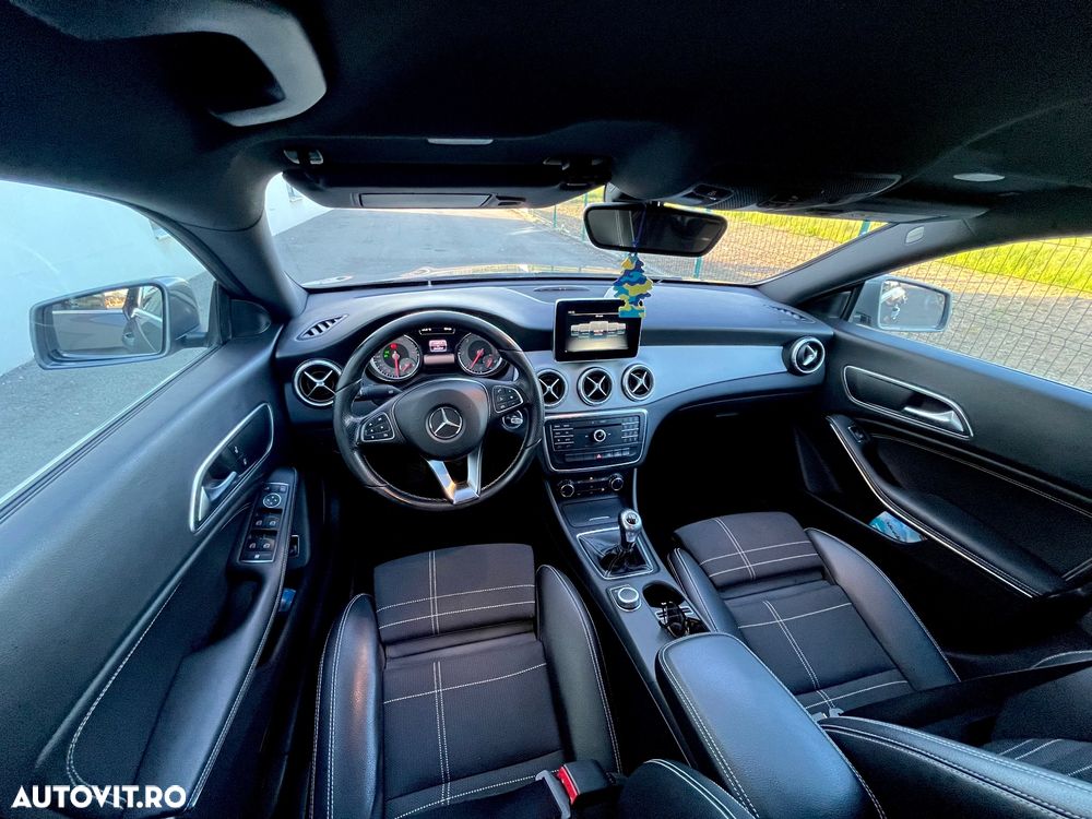 Mercedes-Benz CLA 200 - 8