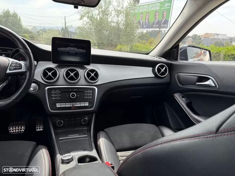 Mercedes-Benz CLA 180 d Shooting Brake AMG Line Aut. - 13