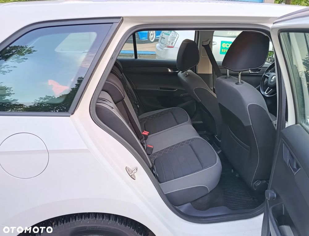 Skoda Fabia 1.0 TSI Ambition - 8