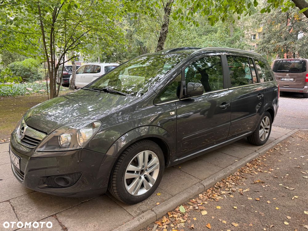Opel Zafira 1.7 CDTI Cosmo EU5 - 8