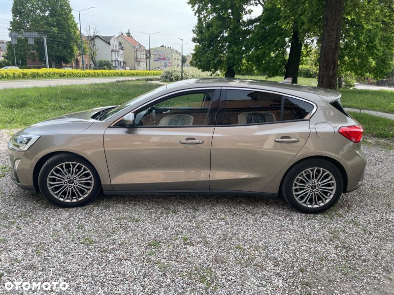Ford Focus 1.0 EcoBoost Titanium Business - 1