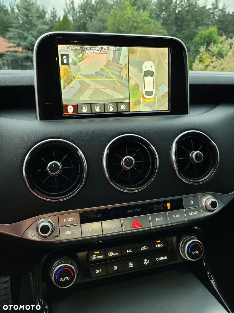 Kia Stinger 2.2 CRDi GT Line - 22