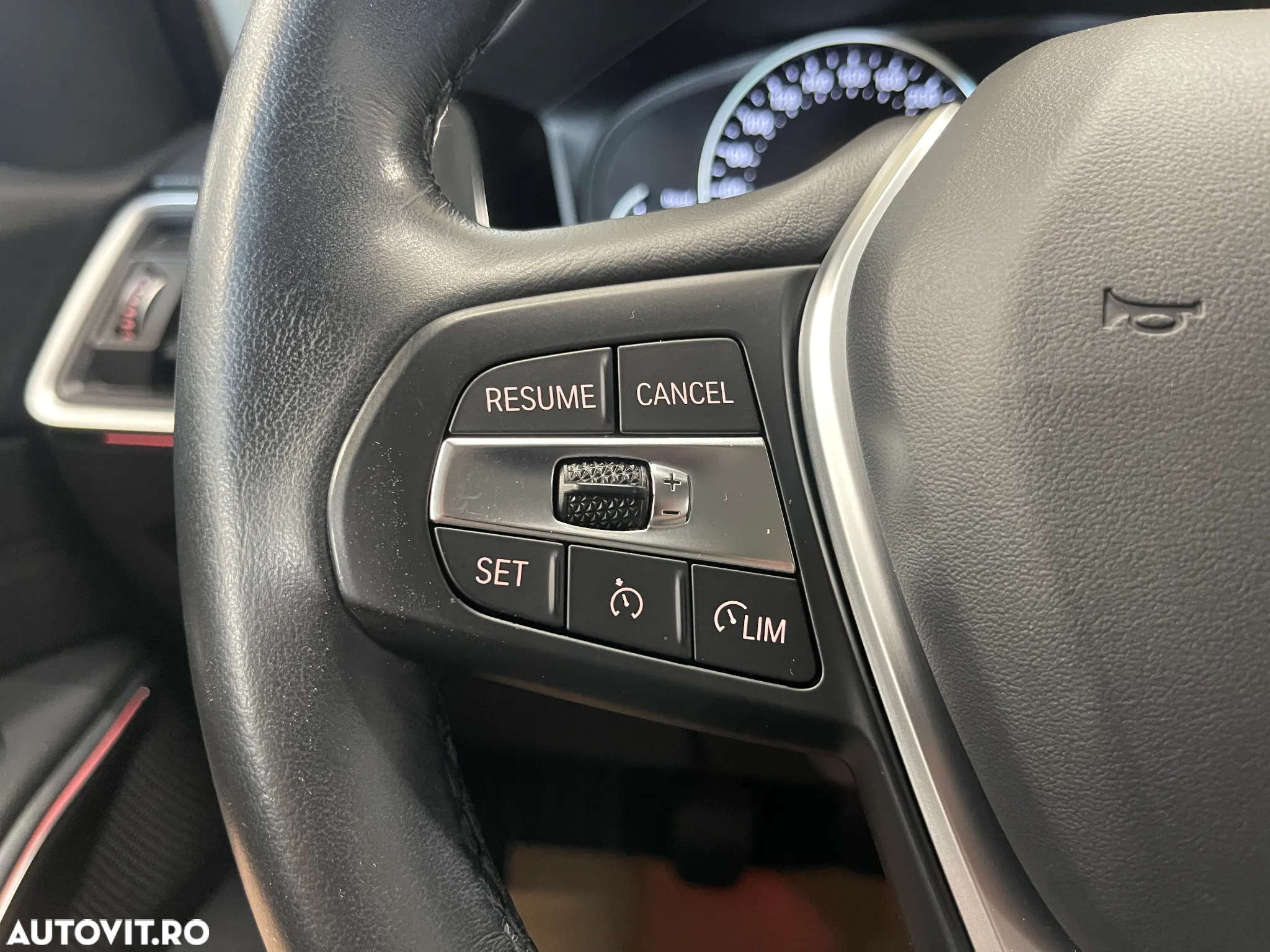 BMW Seria 3 318d MHEV - 20