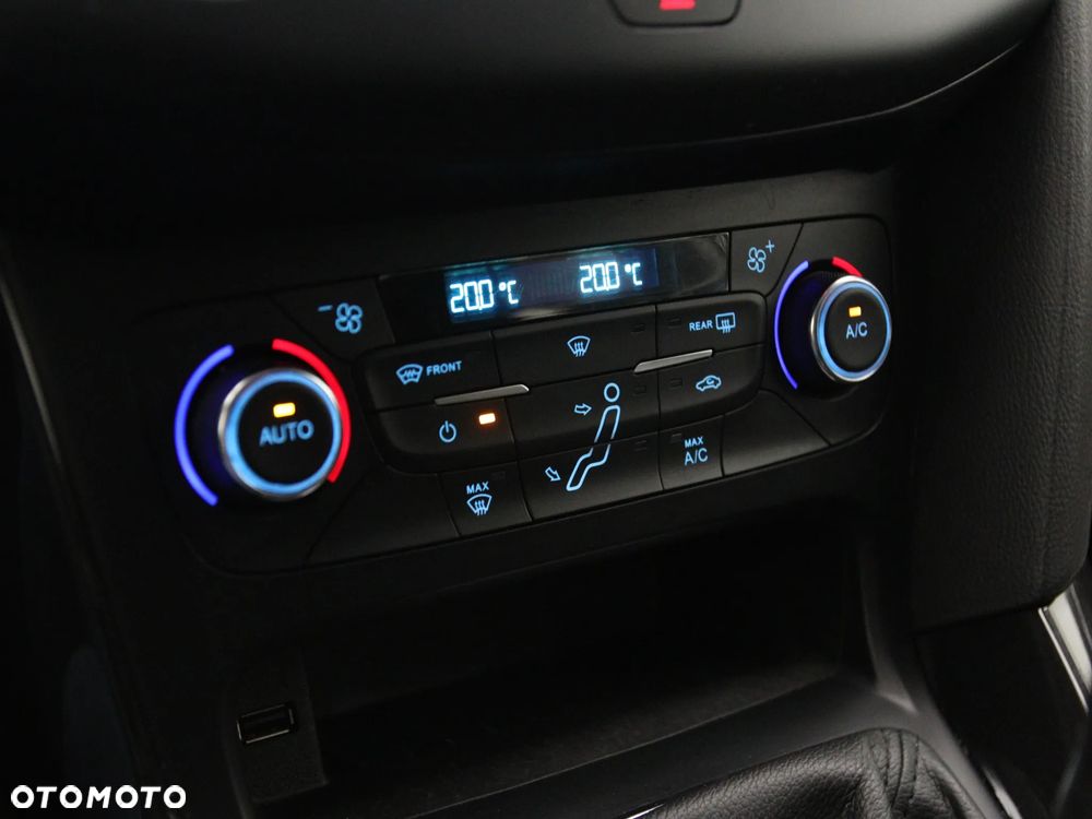Ford Focus 1.5 EcoBlue Titanium - 20