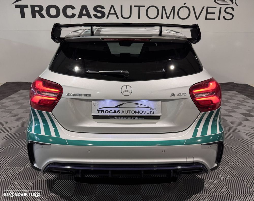 Mercedes-Benz A 45 AMG 4Matic Speedshift 7G-DCT PETRONAS 2015 World Champion Edition - 33