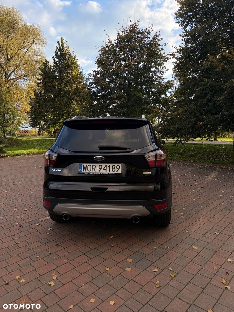 Ford Kuga - 18