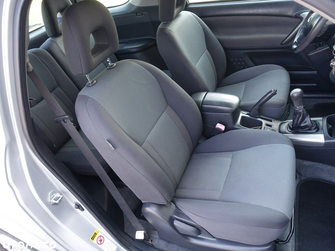 Toyota RAV4 - 18