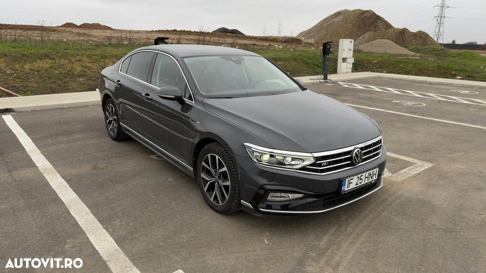 Volkswagen Passat 2.0 TDI DSG 4Mot Highline - 1