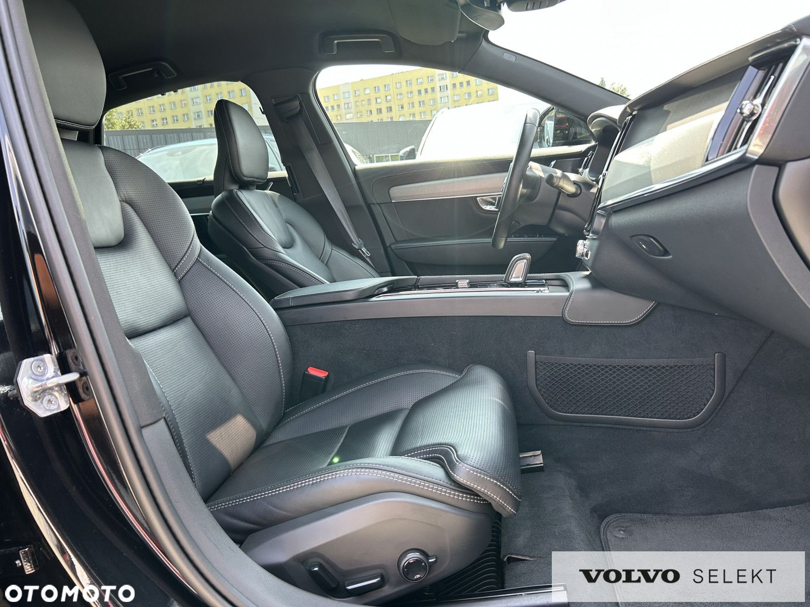 Volvo S90 - 27