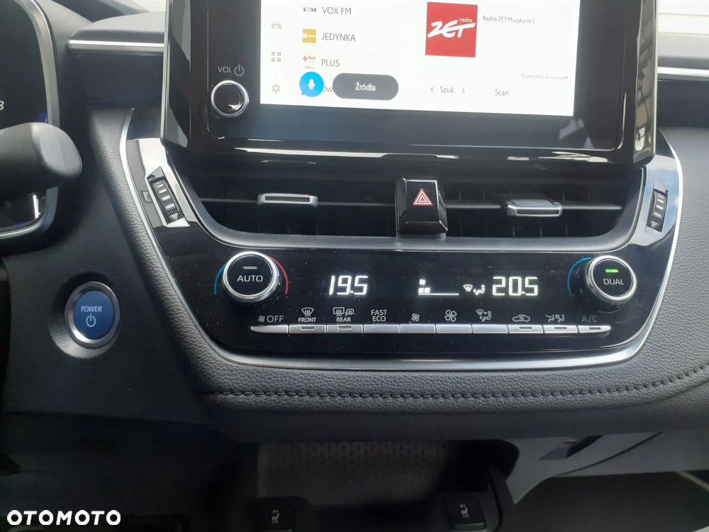 Toyota Corolla 1.8 Hybrid Comfort - 20