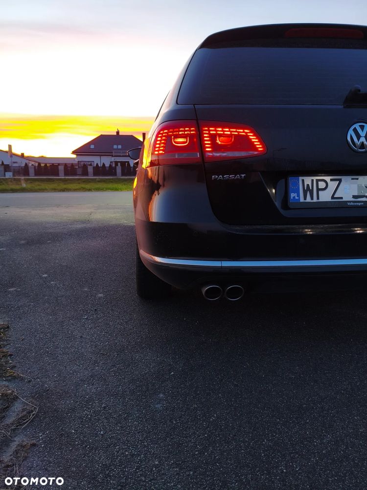 Volkswagen Passat 2.0 TDI Comfortline DSG - 12