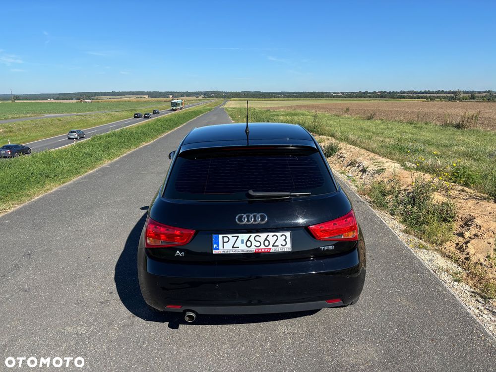 Audi A1 1.2 TFSI Ambition - 8