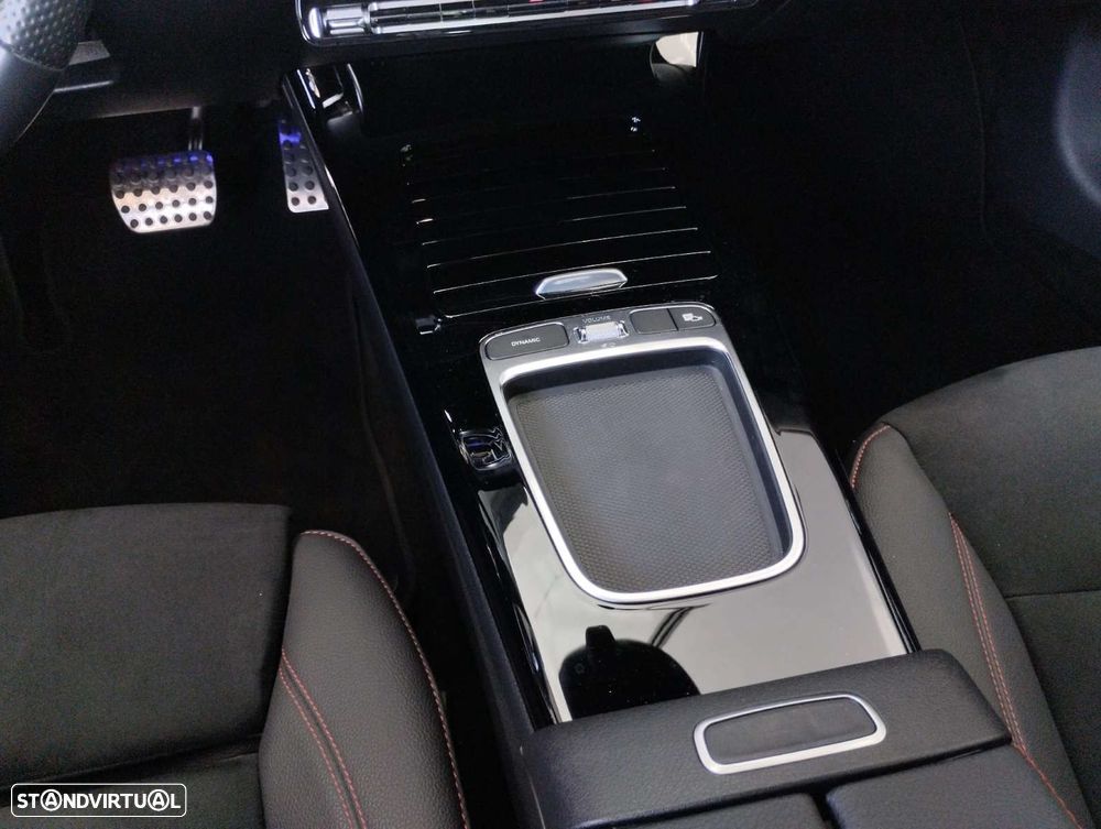 Mercedes-Benz CLA 250 e Shooting Brake AMG Line - 6