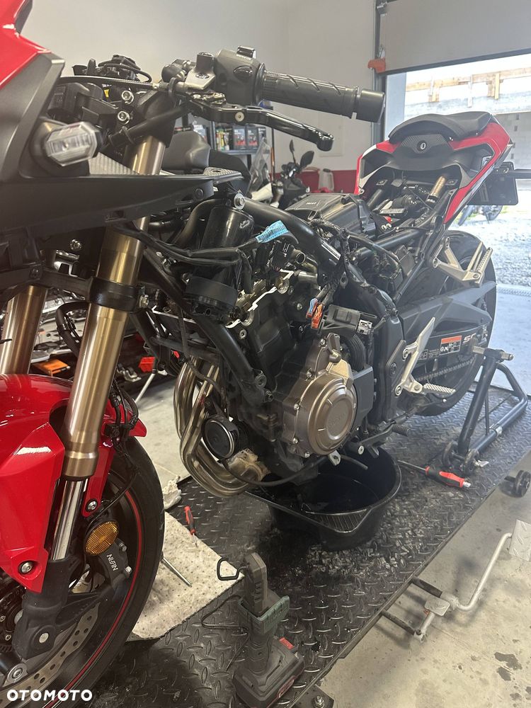 Honda CBR - 26