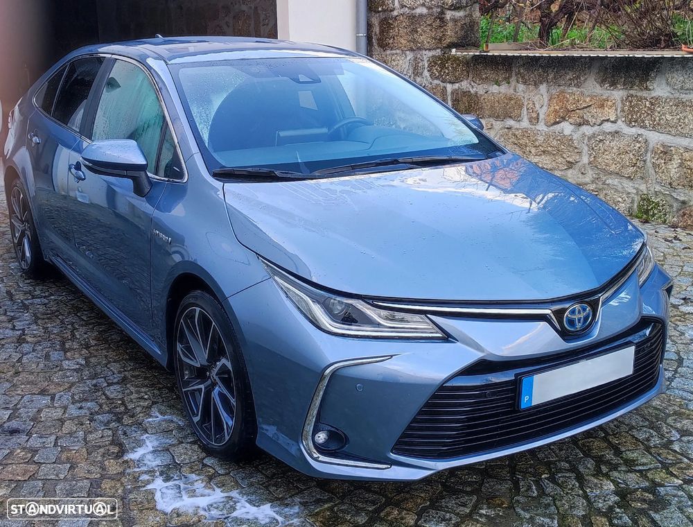 Toyota Corolla SD 1.8 Hybrid Luxury - 9